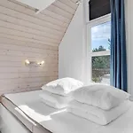 2 Bedroom Gorgeous In *