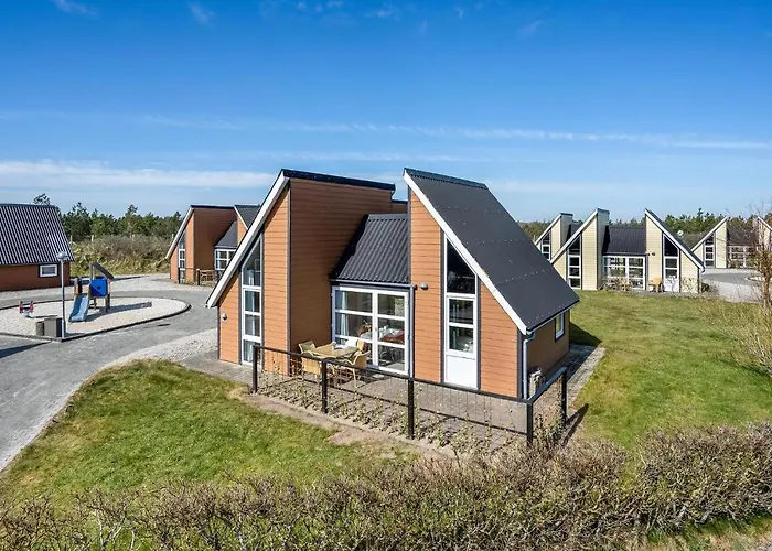 2 Bedroom Gorgeous In *